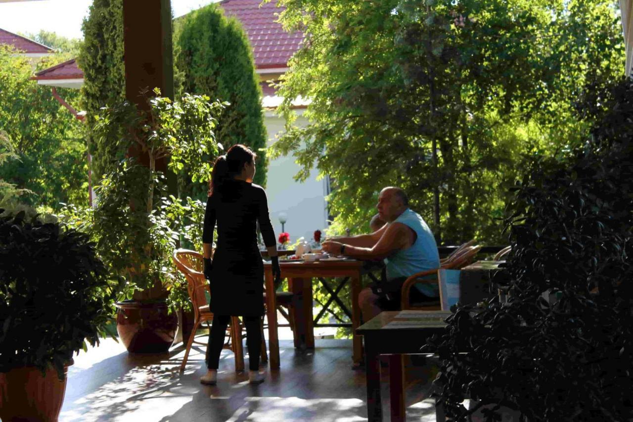 Talisman Village Hotel Bosteri Exterior foto